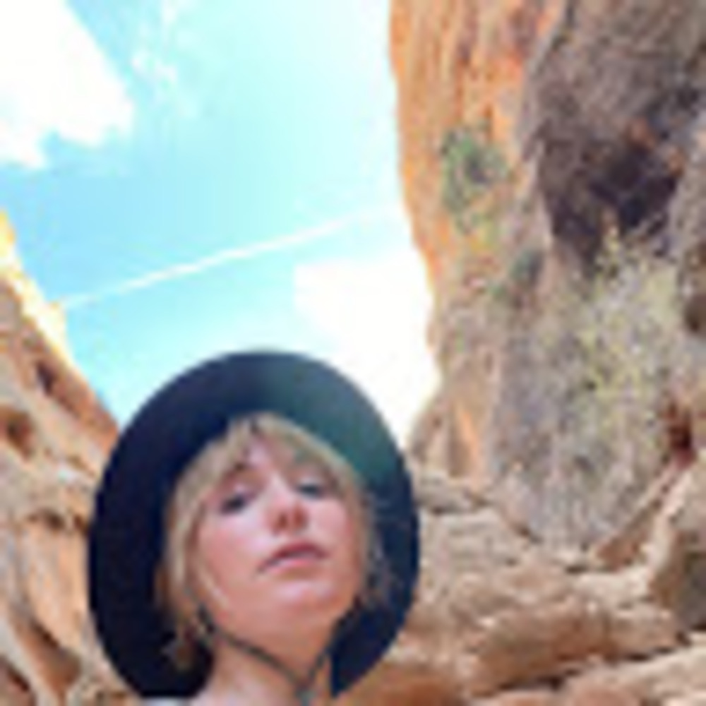 Meet your Posher, Juliette